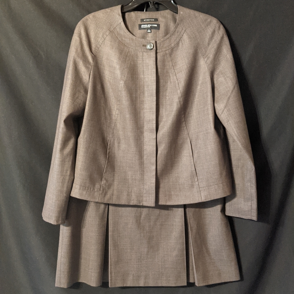 2 piece skirted suit